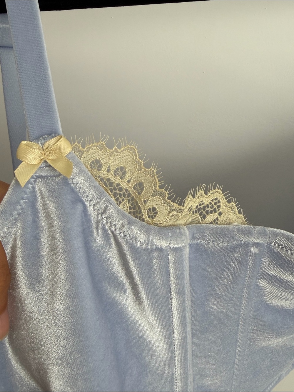 SKIMS Velvet Lace Corset in Periwinkle - Picture 6 of 6